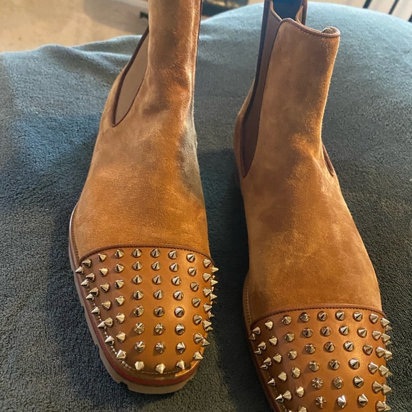 men red bottom boots